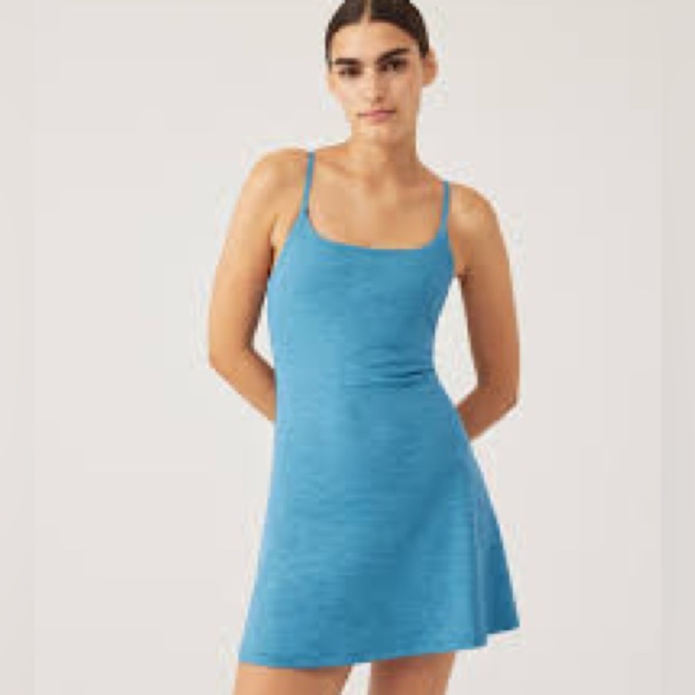Outdoor voices move free tech sweat dress XXS
